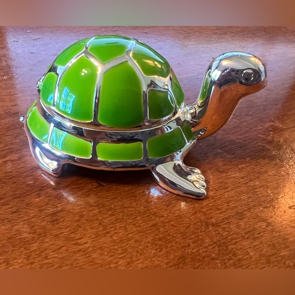 Jungle parade silver-plated Turtle Tooth Fairy box - Picture 1 of 4